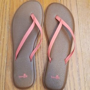 *new* sanuk yoga sandals